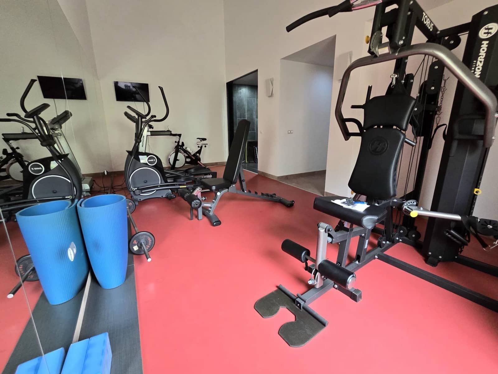 6 sovrum Villa till salu i Puerto de la Torre med pool garage - 1 900 000 € (Ref: 9998779)