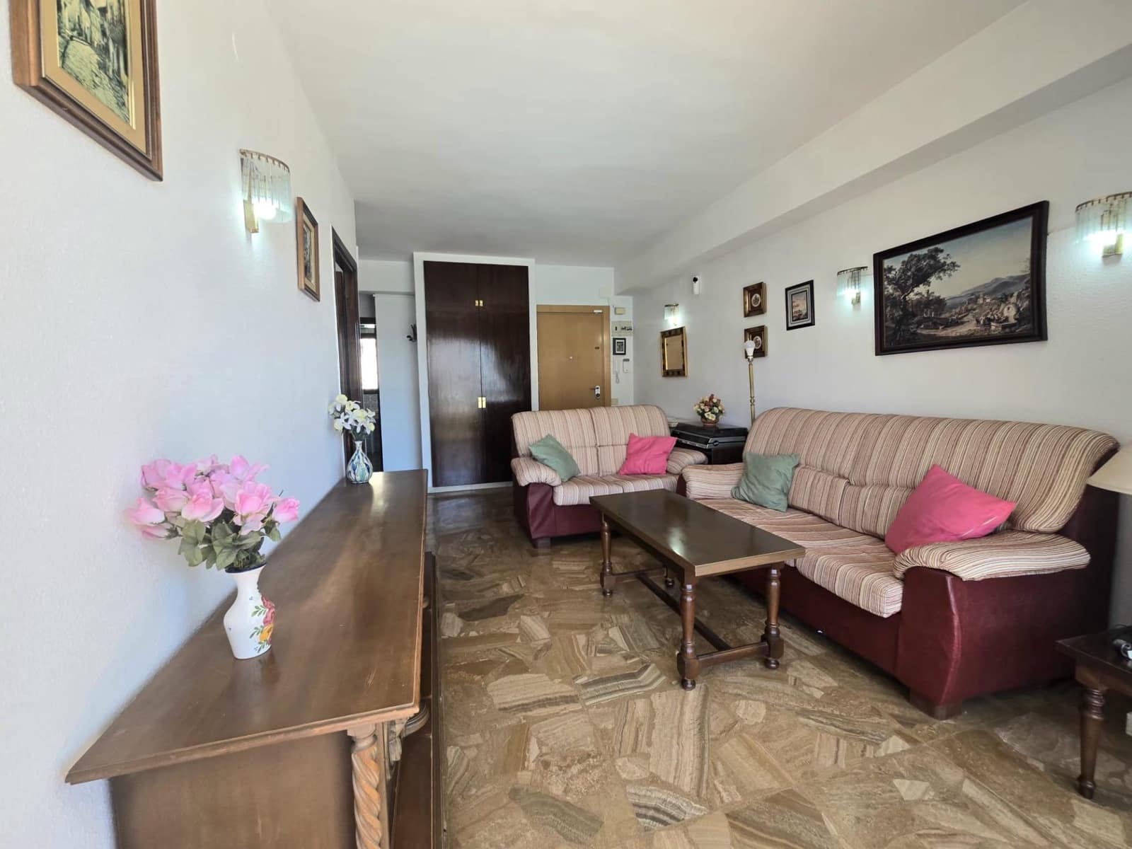 2 slaapkamer Flat te koop in Torremolinos met zwembad - € 291.200 (Ref: 9998780)