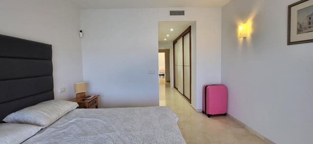 2 camera da letto Appartamento da affittare in La Quinta, Benahavís con piscina garage - 2.000 € (Rif: 10005792)