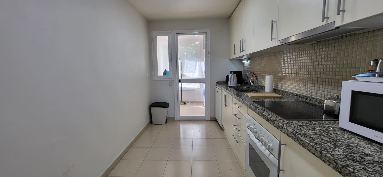 2 camera da letto Appartamento da affittare in La Quinta con piscina garage - 2.000 € (Rif: 10005792)