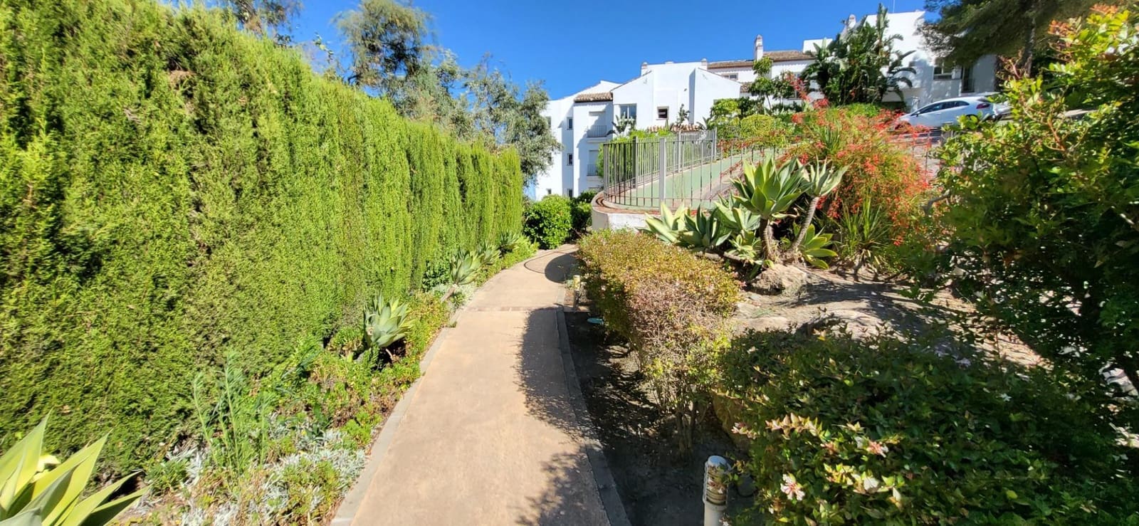 2 camera da letto Appartamento da affittare in La Quinta con piscina garage - 2.000 € (Rif: 10005792)
