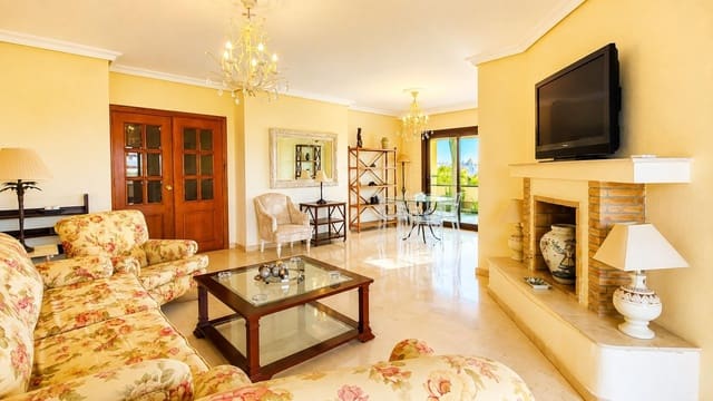 4 soveværelse Lejlighed til salg i San Pedro de Alcantara, Marbella - € 875.000 (Ref: 10013505)