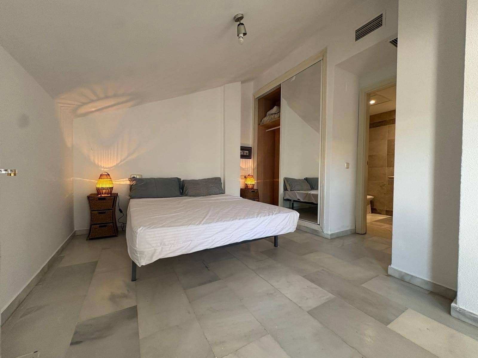 2 sovrum Takvåning till salu i San Pedro de Alcantara med pool garage - 358 000 € (Ref: 10017698)