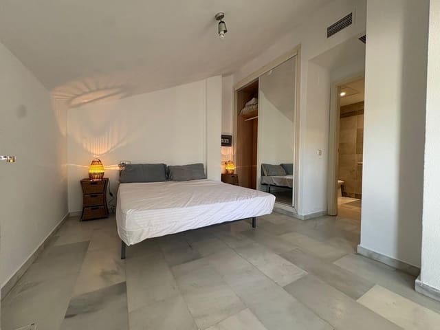 2 Zimmer Penthouse zu verkaufen in San Pedro de Alcantara, Marbella mit Pool Garage - 358.000 € (Ref: 10017698)