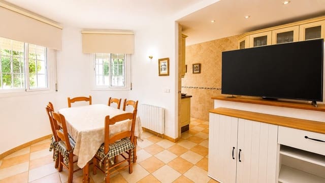 5 Zimmer Reihenhaus zu verkaufen in San Pedro de Alcantara, Marbella - 750.000 € (Ref: 10024380)