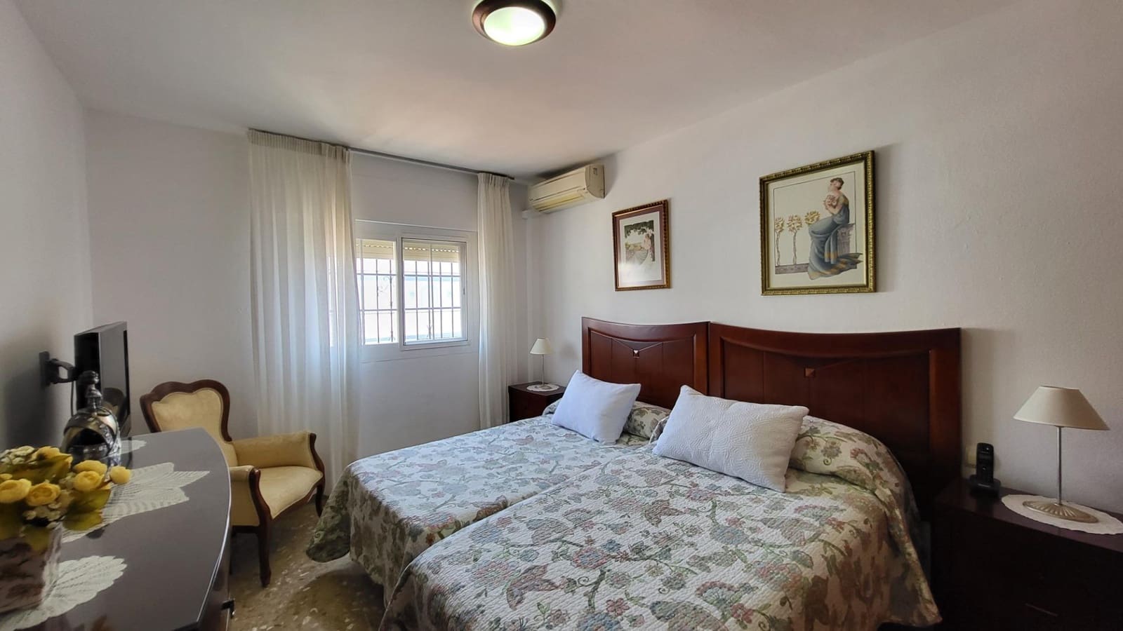 5 bedroom Terraced Villa for sale in San Pedro de Alcantara - € 750,000 (Ref: 10024380)
