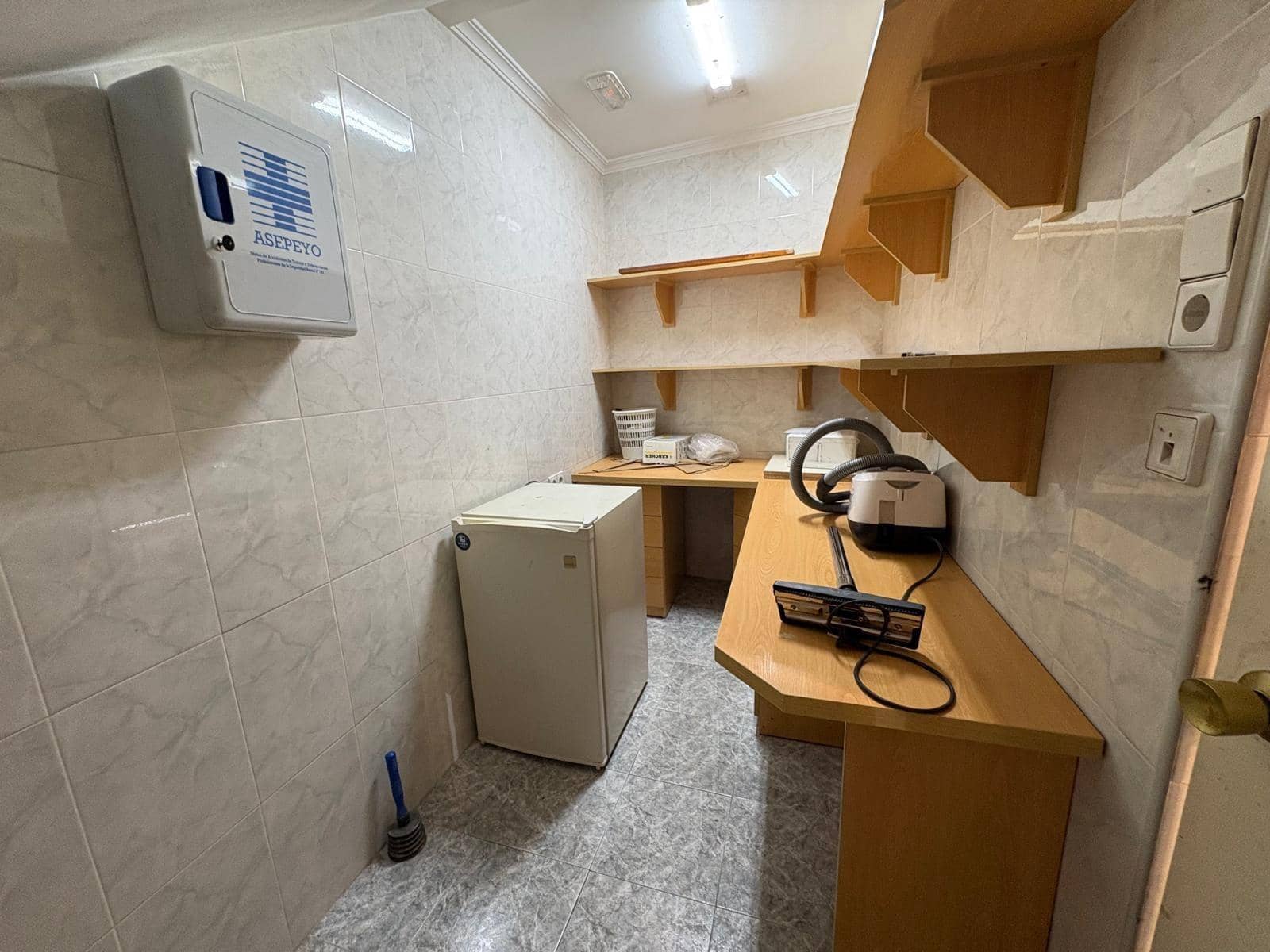 5 soveværelse Erhverv til leje i San Pedro de Alcantara - € 2.700 (Ref: 10033902)
