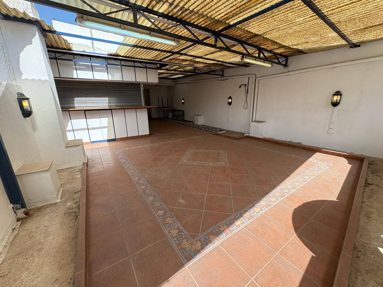 5 soveværelse Erhverv til leje i San Pedro de Alcantara - € 2.700 (Ref: 10033902)