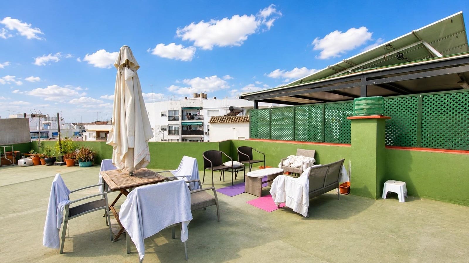 3 bedroom Apartment for sale in San Pedro de Alcantara - € 290,000 (Ref: 10049564)