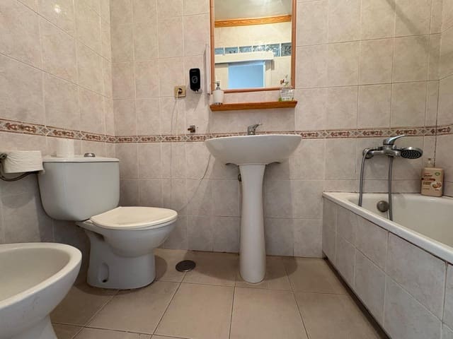 2 soveværelse Lejlighed til salg i San Pedro de Alcantara, Marbella - € 245.000 (Ref: 10089647)