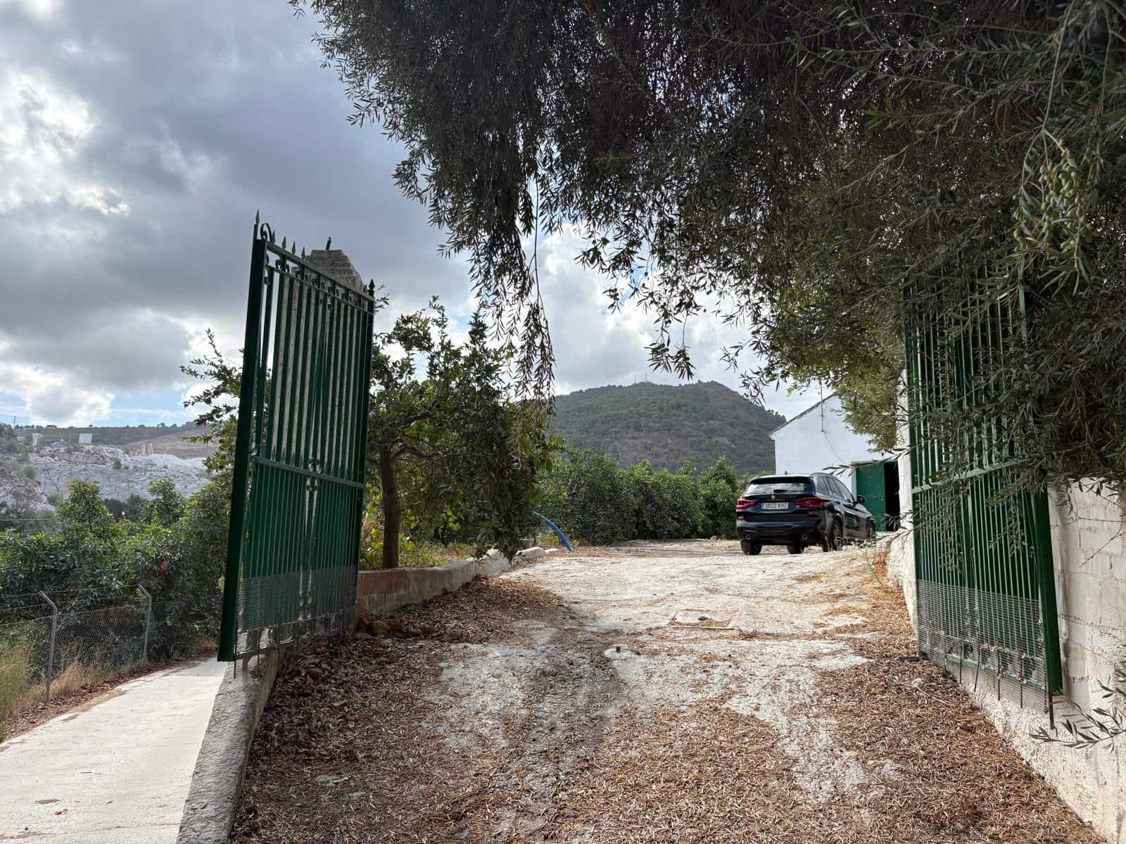 Finca/Casa Rural de 3 habitaciones en Coín en venta - 320.000 € (Ref: 10094941)