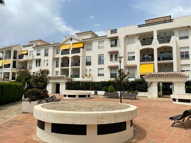2 soverom Leilighet til leie i Marbella med svømmebasseng garasje - € 1 500 (Ref: 10094942)