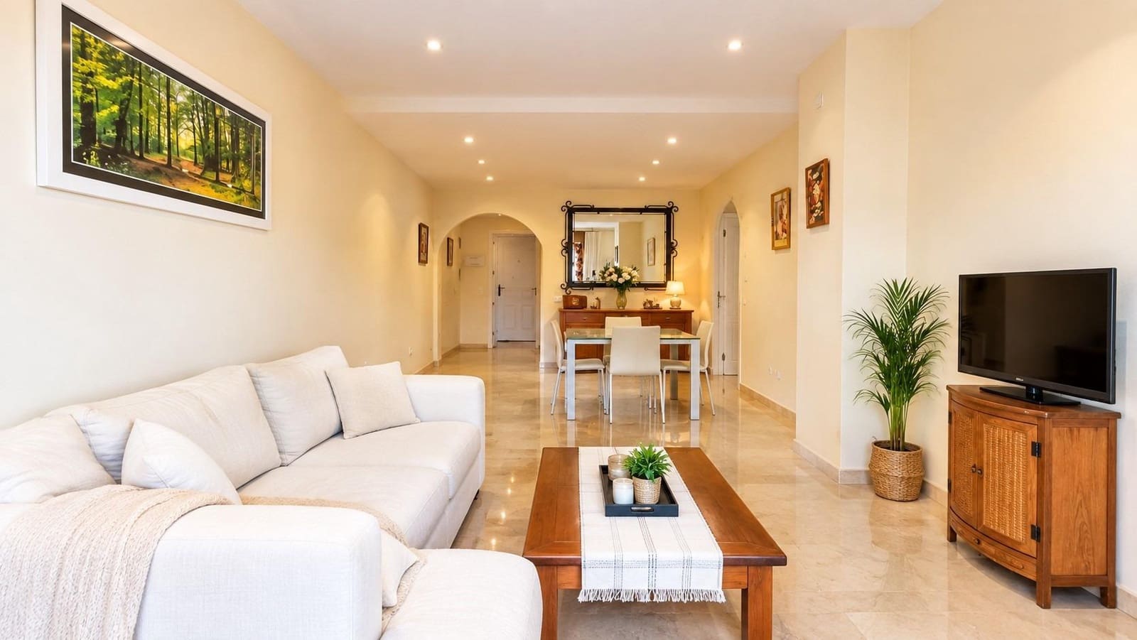 2 sovrum Lägenhet till salu i Marbella med pool - 450 000 € (Ref: 10100419)