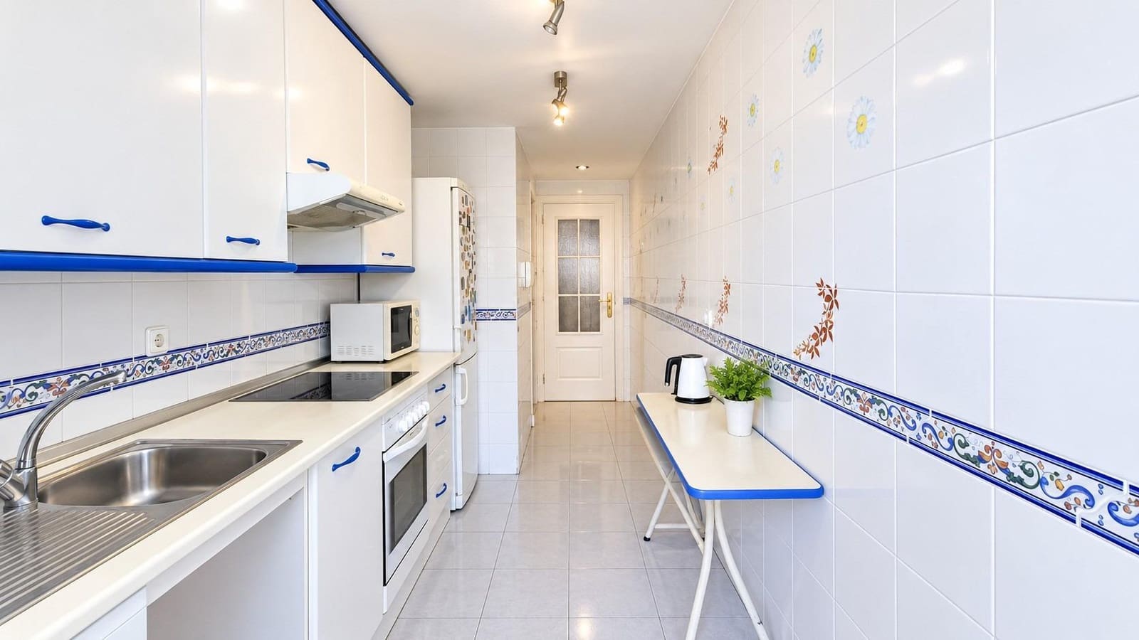 2 sovrum Lägenhet till salu i Marbella med pool - 450 000 € (Ref: 10100419)