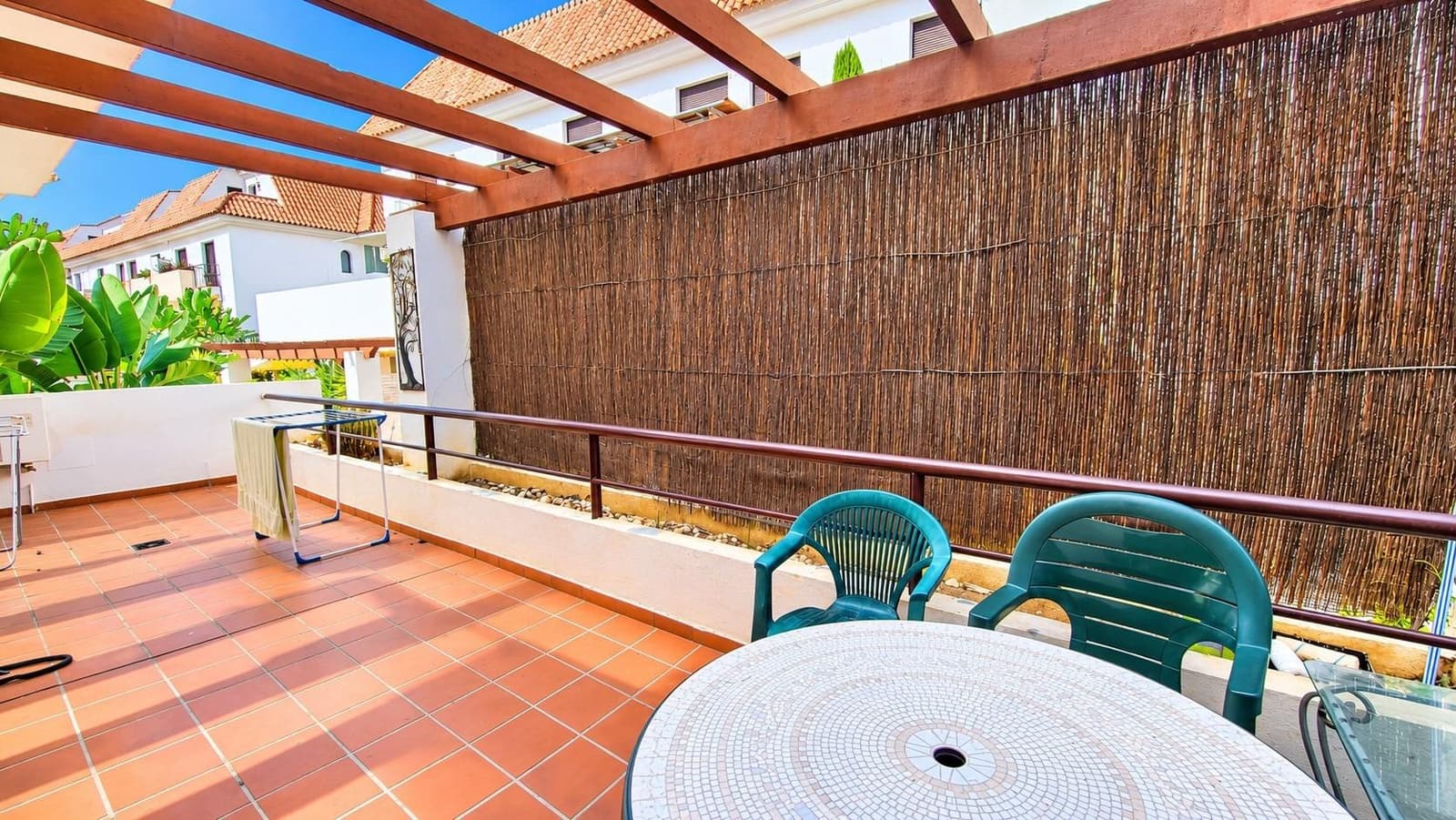 2 sovrum Lägenhet till salu i Marbella med pool - 450 000 € (Ref: 10100419)