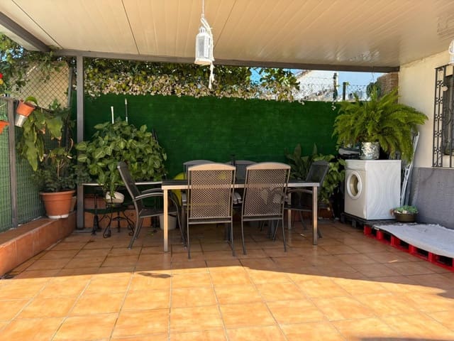 3 soveværelse Rækkehus til salg i Nueva Atalaya, Estepona med swimmingpool - € 310.000 (Ref: 10111005)