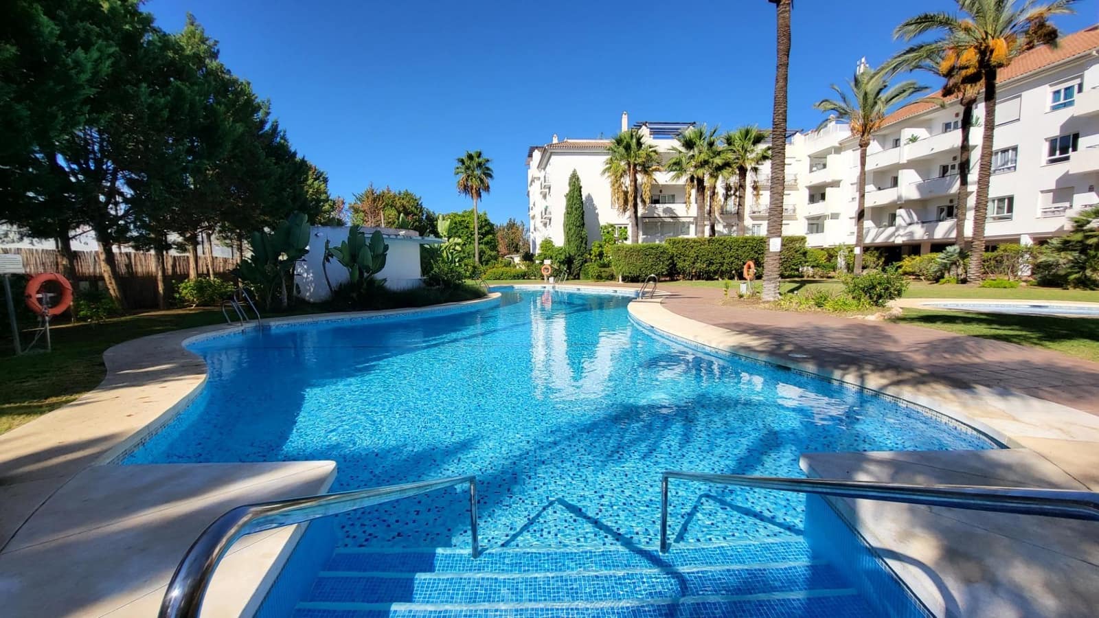 3 soveværelse Lejlighed til salg i Marbella med swimmingpool garage - € 595.000 (Ref: 10129397)