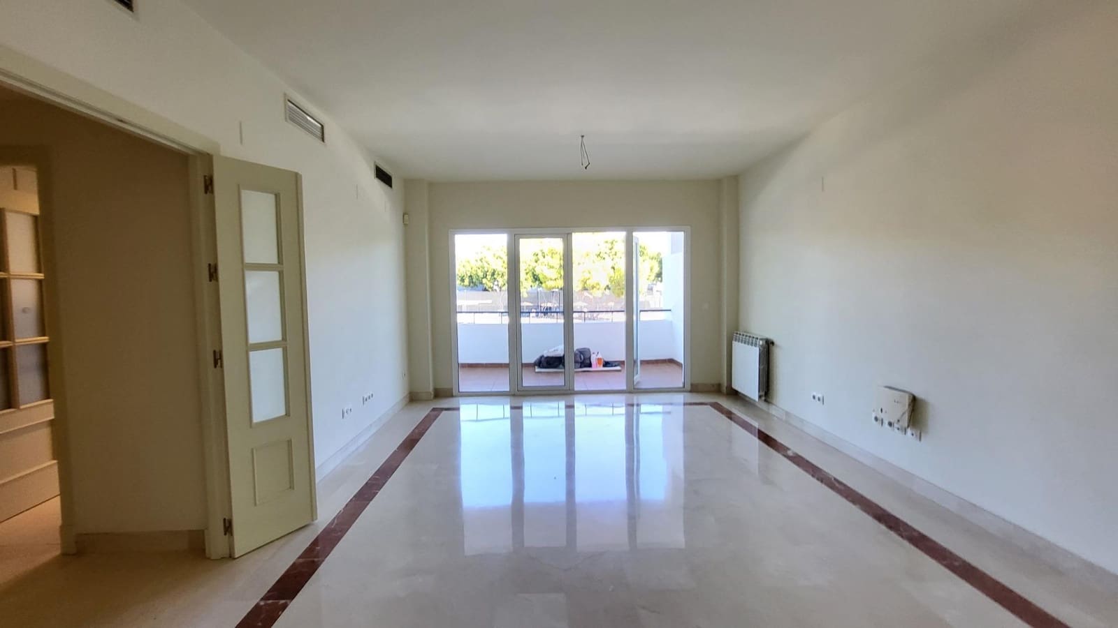 3 soveværelse Lejlighed til salg i Marbella med swimmingpool garage - € 595.000 (Ref: 10129397)