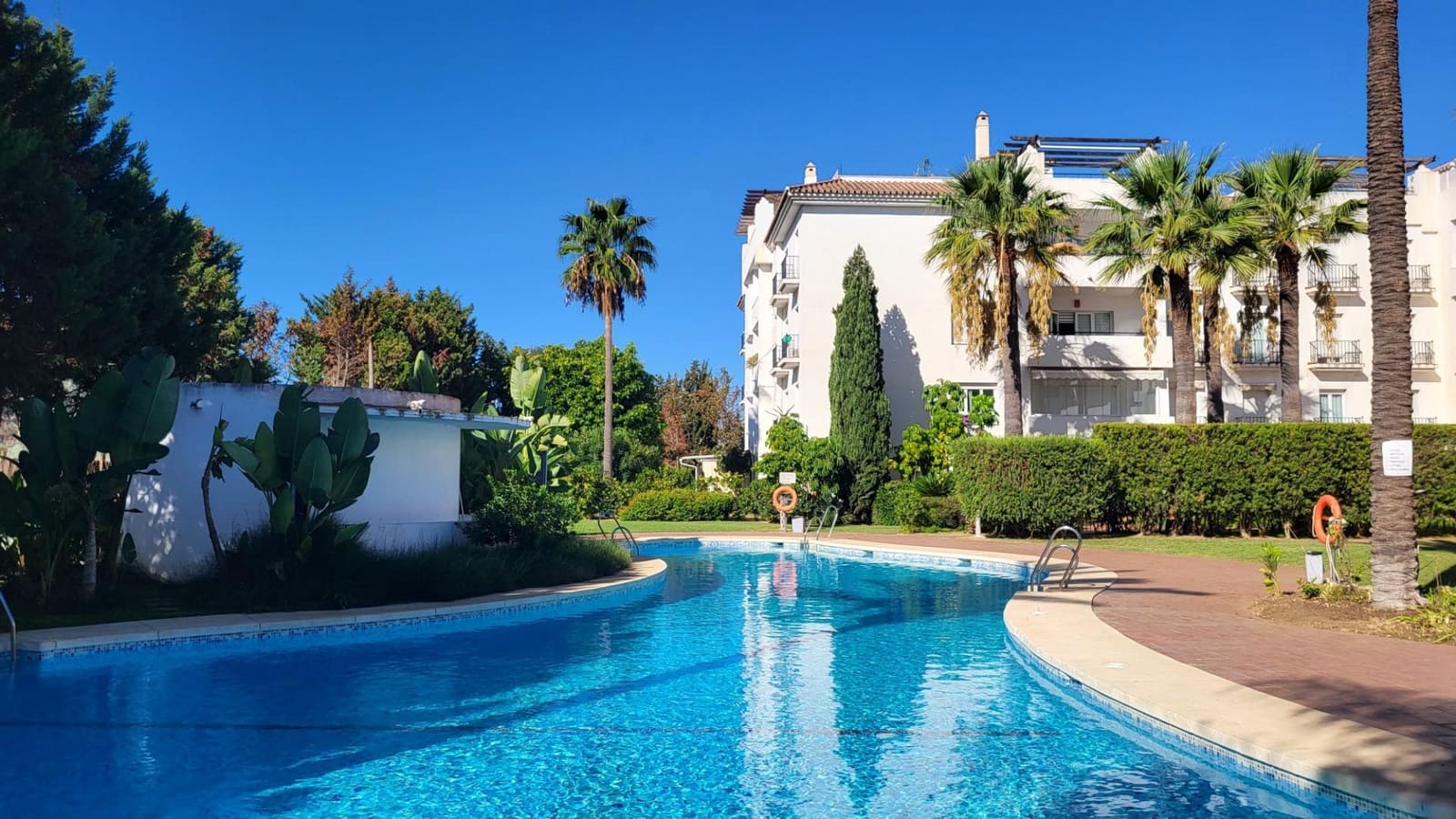 3 soveværelse Lejlighed til salg i Marbella med swimmingpool garage - € 595.000 (Ref: 10129397)