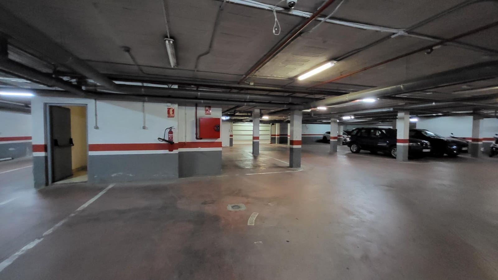 3 Zimmer Apartment zu vermieten in Marbella mit Pool Garage - 2.200 € (Ref: 10136293)