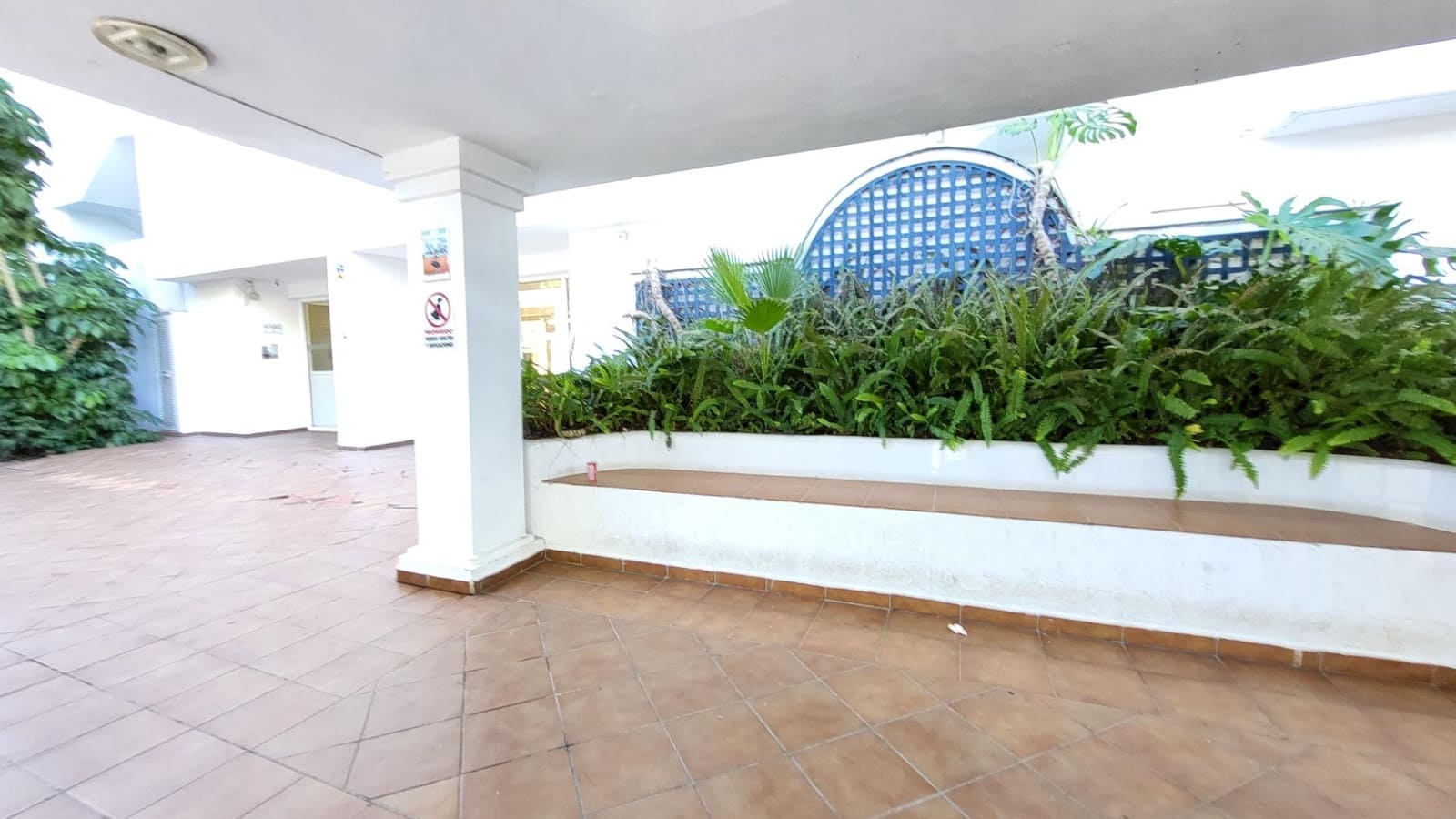 3 Zimmer Apartment zu vermieten in Marbella mit Pool Garage - 2.200 € (Ref: 10136293)