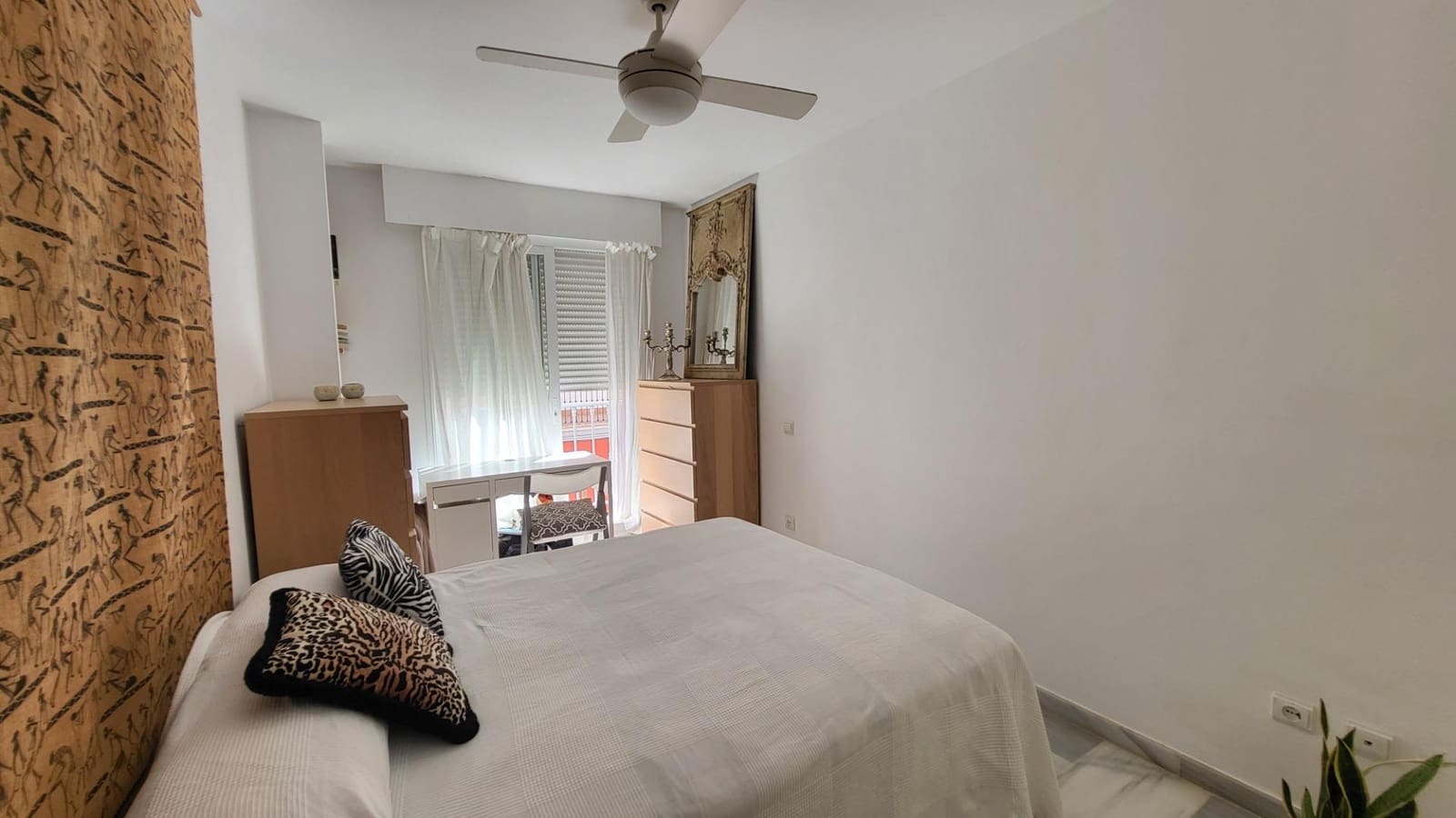 2 slaapkamer Flat te koop in San Pedro de Alcantara met garage - € 460.000 (Ref: 10142592)