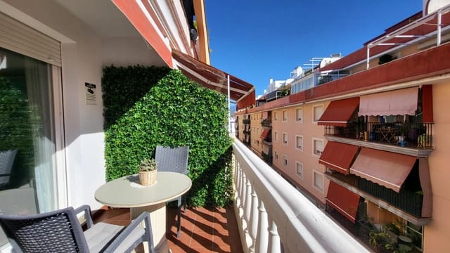 2 slaapkamer Flat te koop in San Pedro de Alcantara, Marbella met garage - € 460.000 (Ref: 10142592)