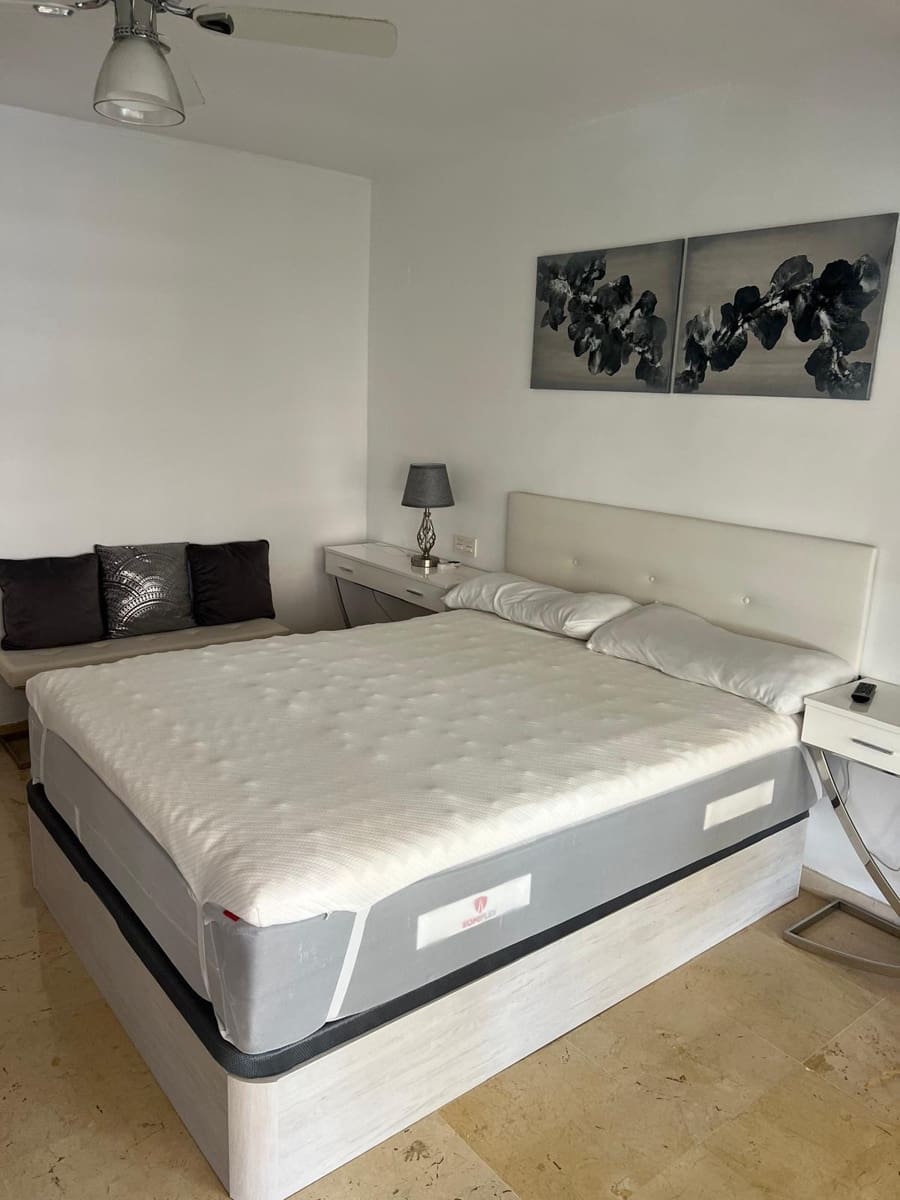 2 slaapkamer Appartement te huur in Guadalmina met zwembad garage - € 1.800 (Ref: 10148962)