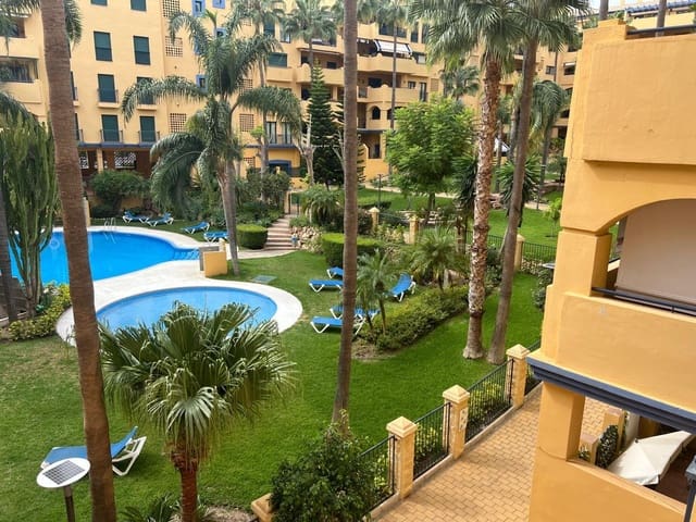 Apartamento de 1 habitación en Nueva Alcántara, Marbella en alquiler con piscina garaje - 1.700 € (Ref: 10153646)