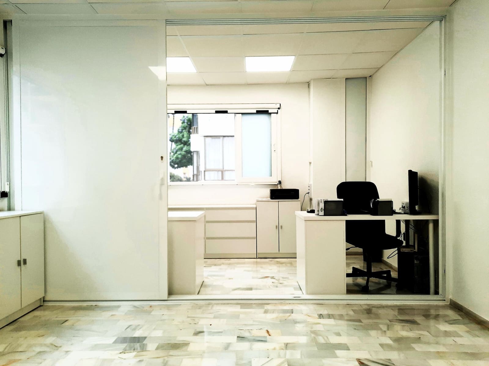 Büro zu verkaufen in San Pedro de Alcantara - 110.000 € (Ref: 8146155)