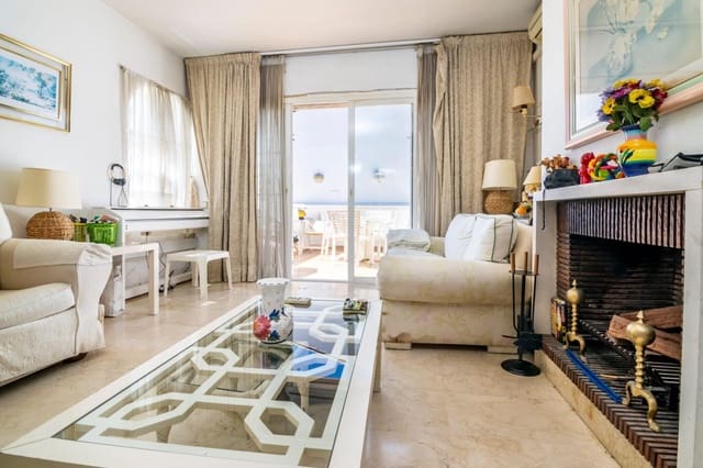 2 makuuhuone Huoneisto myytävänä paikassa El Paraiso, Estepona mukana uima-altaan - 280 000 € (Ref: 9683911)