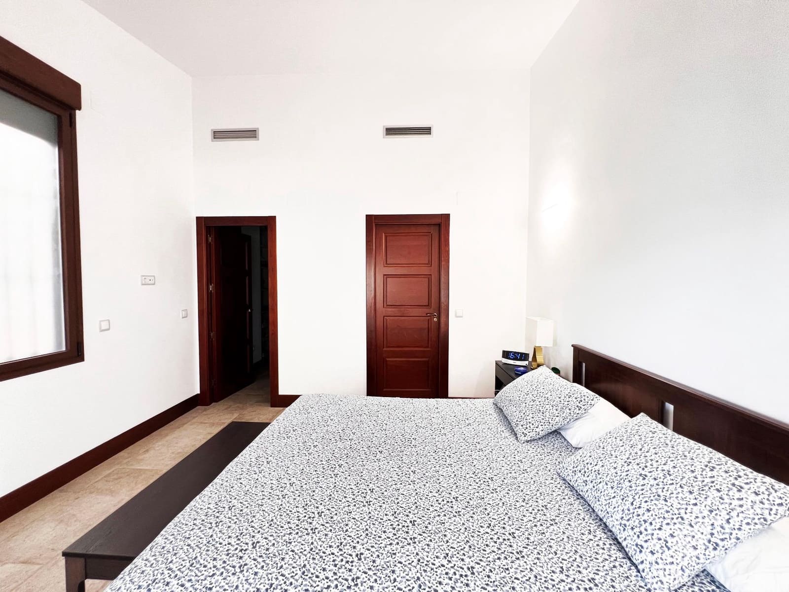 5 soverom Villa til salgs i San Pedro de Alcantara med garasje - € 1 995 000 (Ref: 9683913)