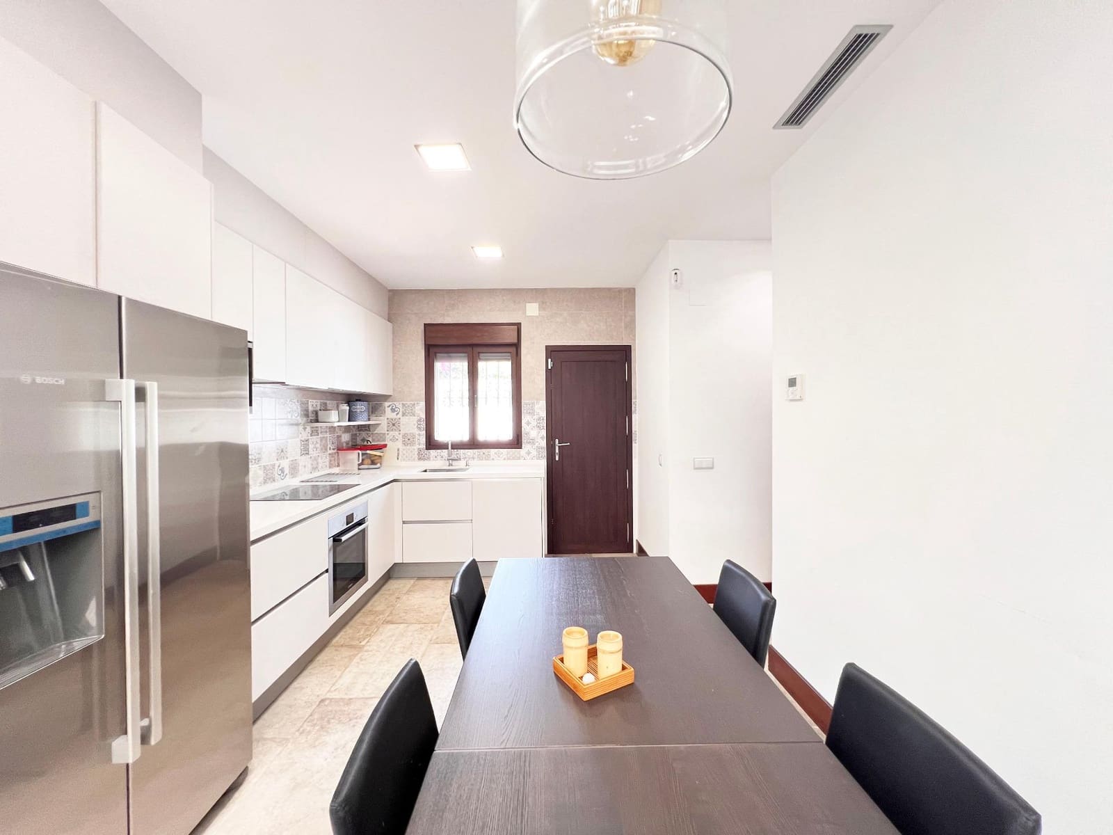 5 soverom Villa til salgs i San Pedro de Alcantara med garasje - € 1 995 000 (Ref: 9683913)