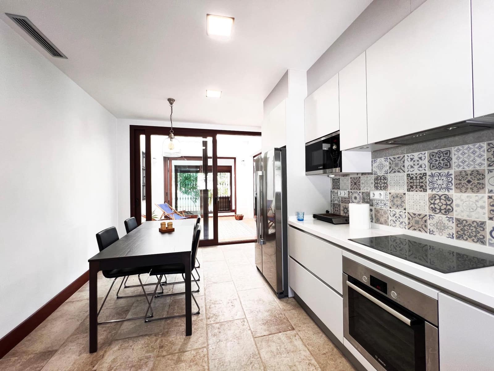 5 soverom Villa til salgs i San Pedro de Alcantara med garasje - € 1 995 000 (Ref: 9683913)