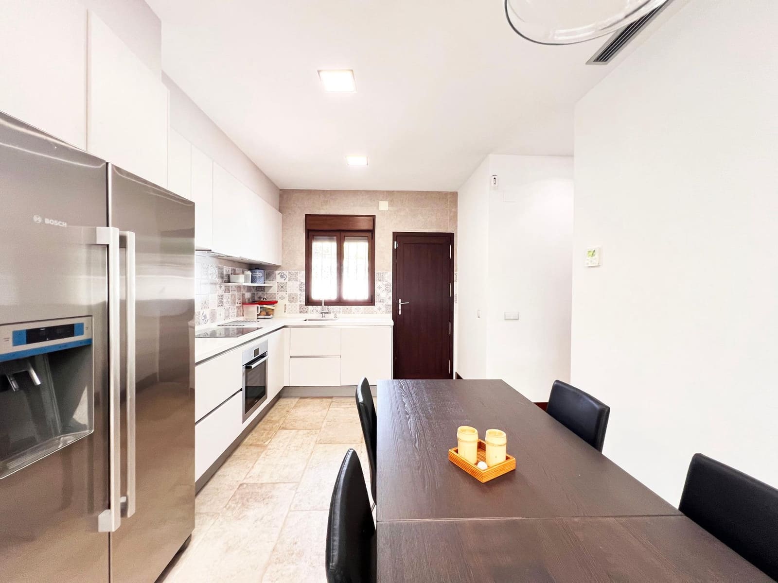 5 soverom Villa til salgs i San Pedro de Alcantara med garasje - € 1 995 000 (Ref: 9683913)