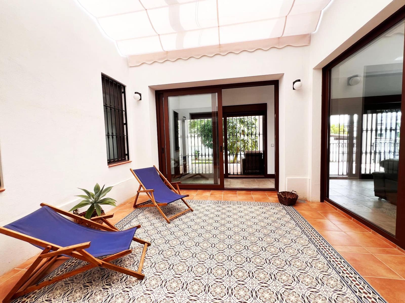 5 soverom Villa til salgs i San Pedro de Alcantara med garasje - € 1 995 000 (Ref: 9683913)