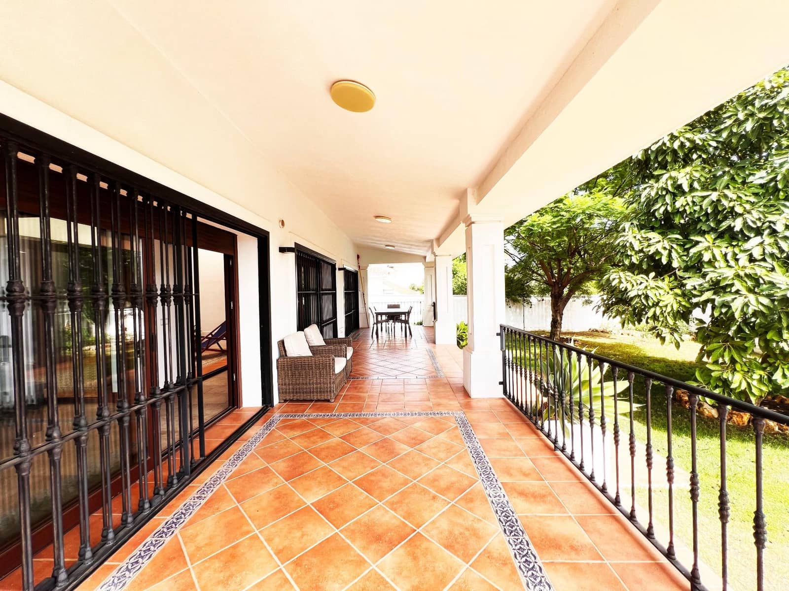 5 soverom Villa til salgs i San Pedro de Alcantara med garasje - € 1 995 000 (Ref: 9683913)