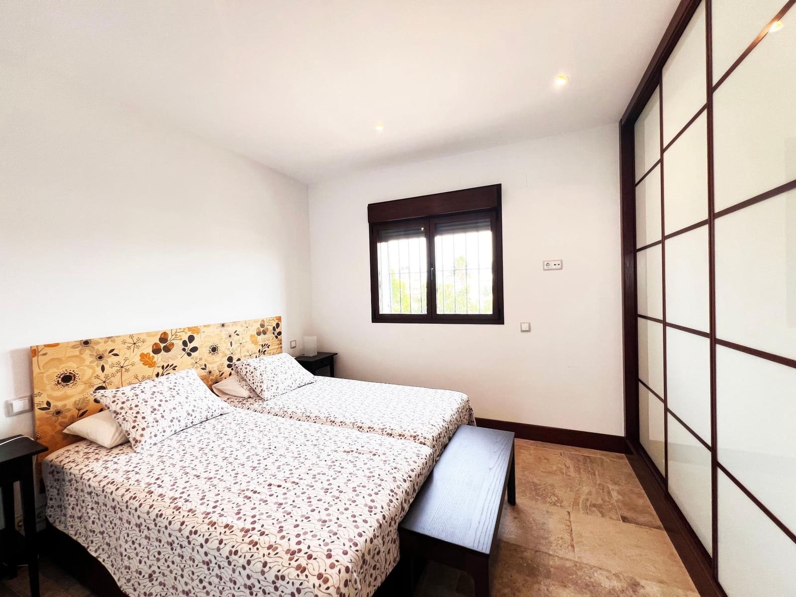 5 soverom Villa til salgs i San Pedro de Alcantara med garasje - € 1 995 000 (Ref: 9683913)