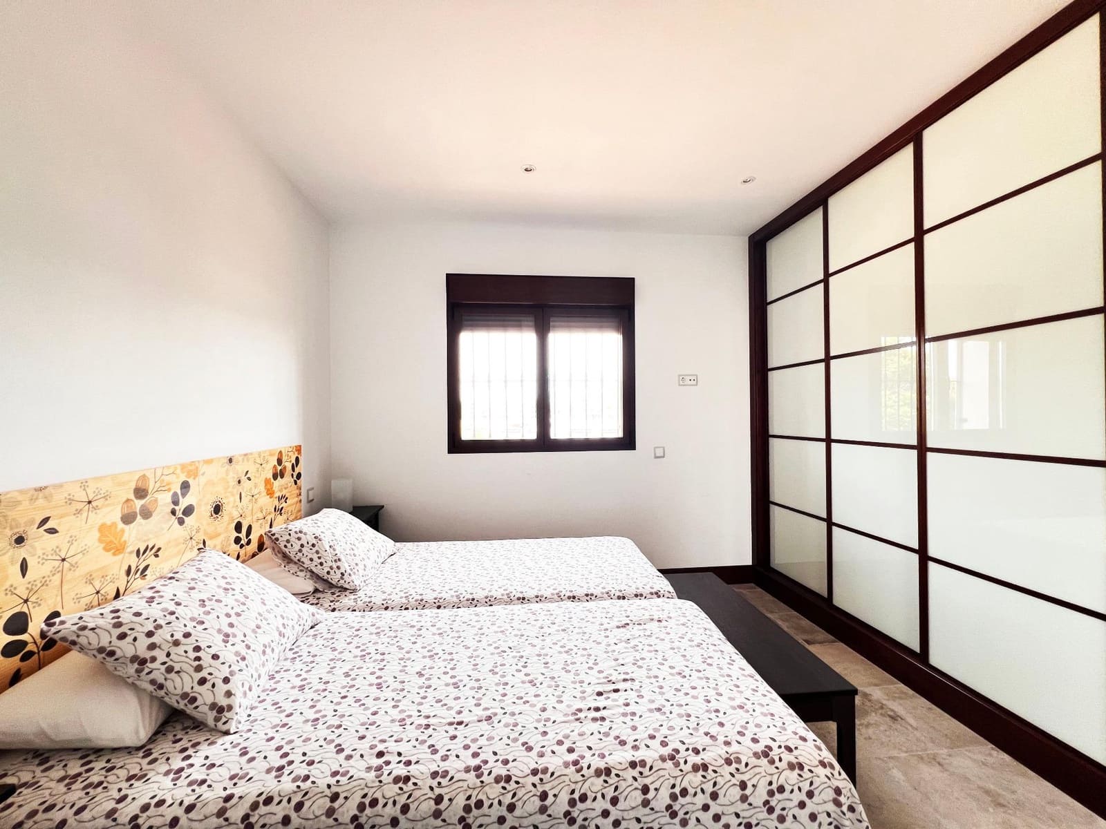 5 soverom Villa til salgs i San Pedro de Alcantara med garasje - € 1 995 000 (Ref: 9683913)