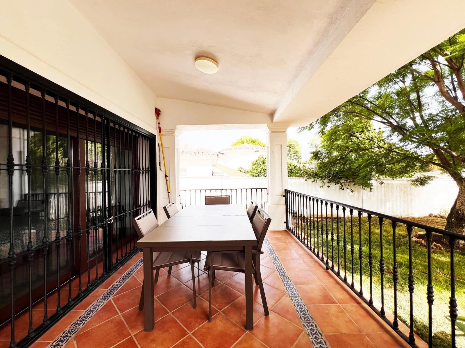 5 soverom Villa til salgs i San Pedro de Alcantara med garasje - € 1 995 000 (Ref: 9683913)