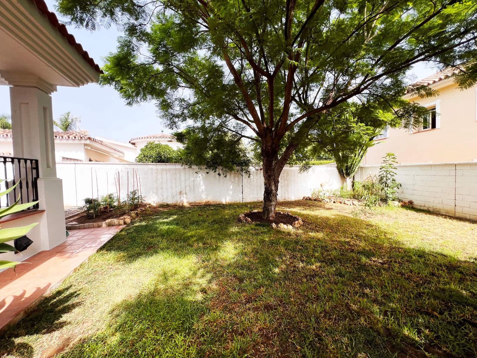 5 soverom Villa til salgs i San Pedro de Alcantara med garasje - € 1 995 000 (Ref: 9683913)