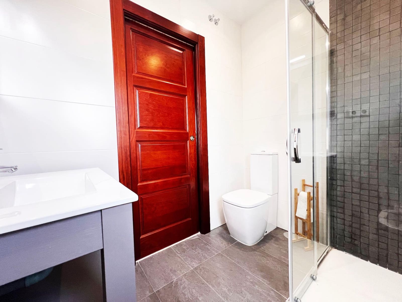 5 soverom Villa til salgs i San Pedro de Alcantara med garasje - € 1 995 000 (Ref: 9683913)