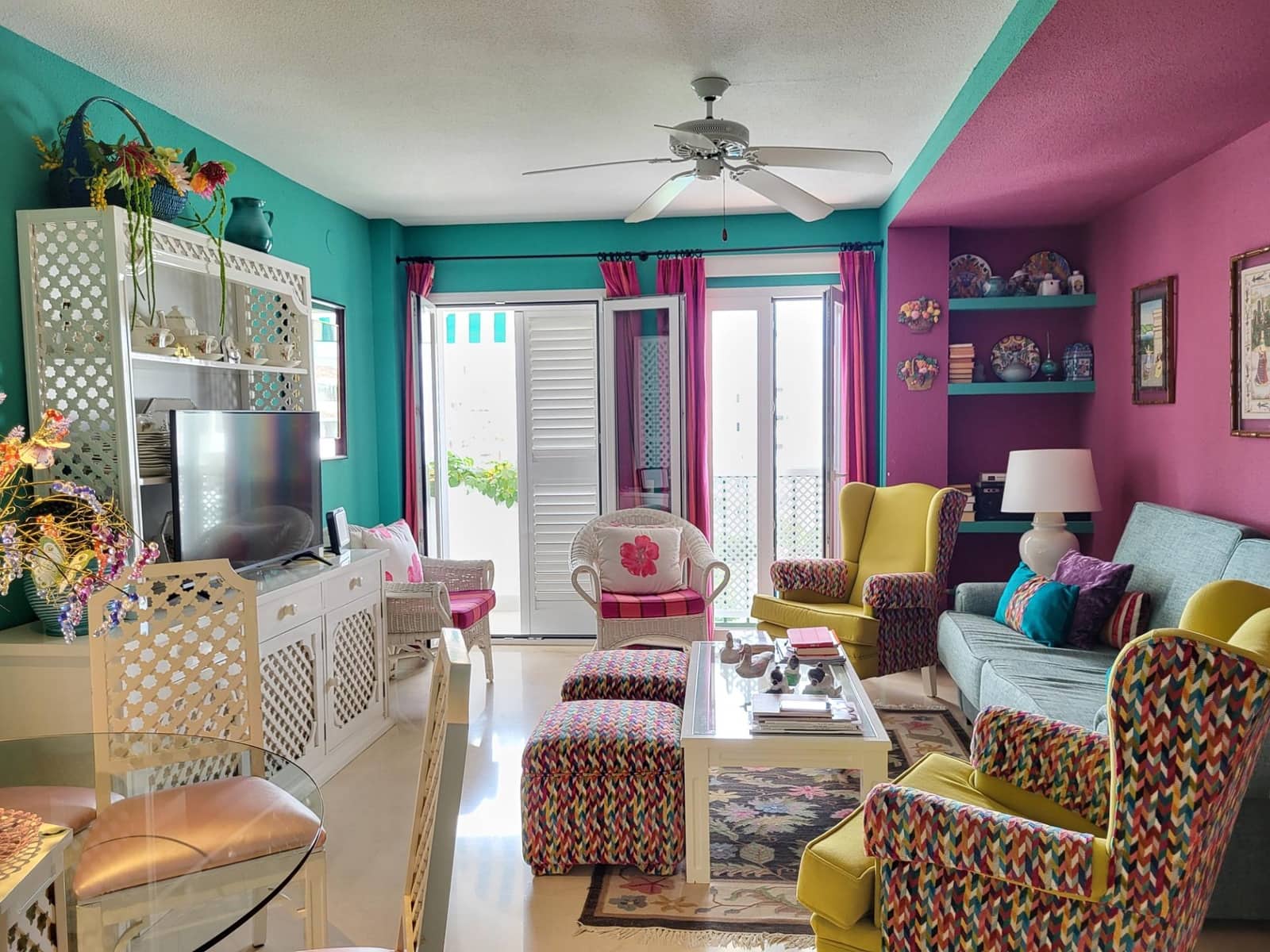 2 chambre Appartement à vendre à Nueva Andalucia avec piscine - 350 000 € (Ref: 9683916)