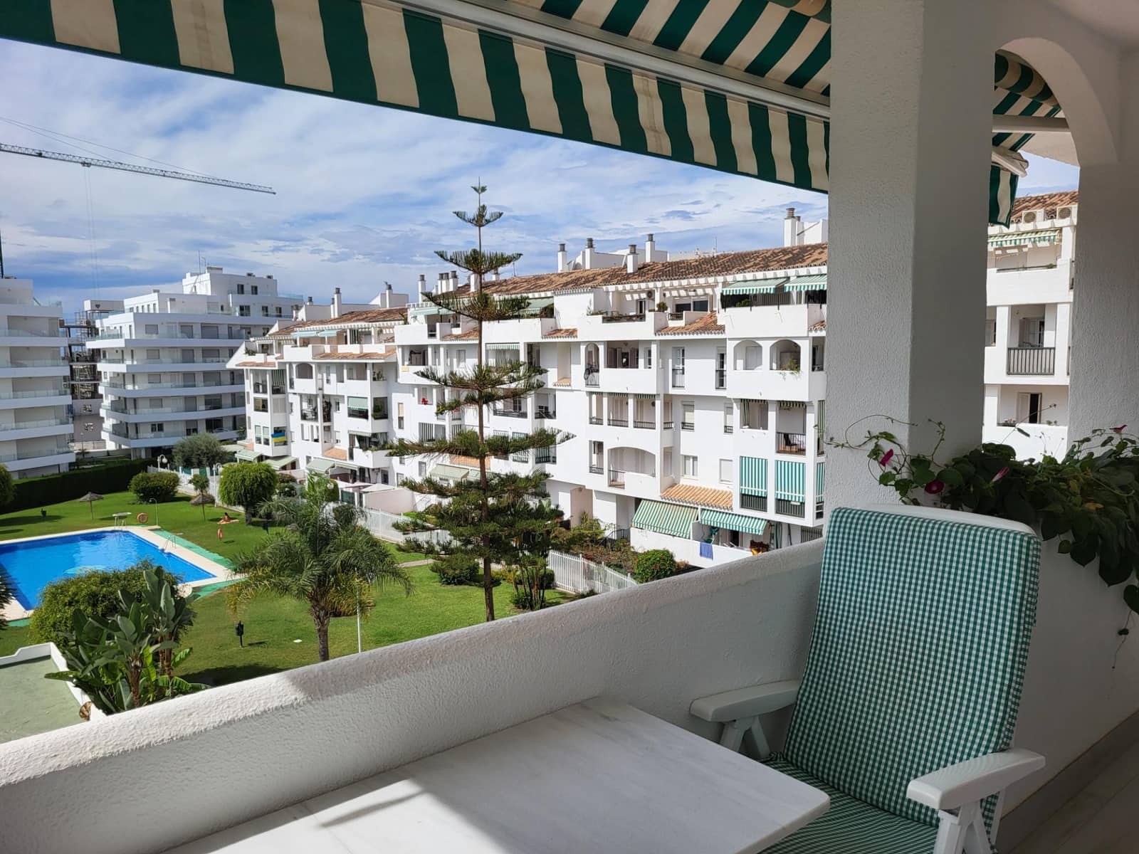 2 chambre Appartement à vendre à Nueva Andalucia avec piscine - 350 000 € (Ref: 9683916)