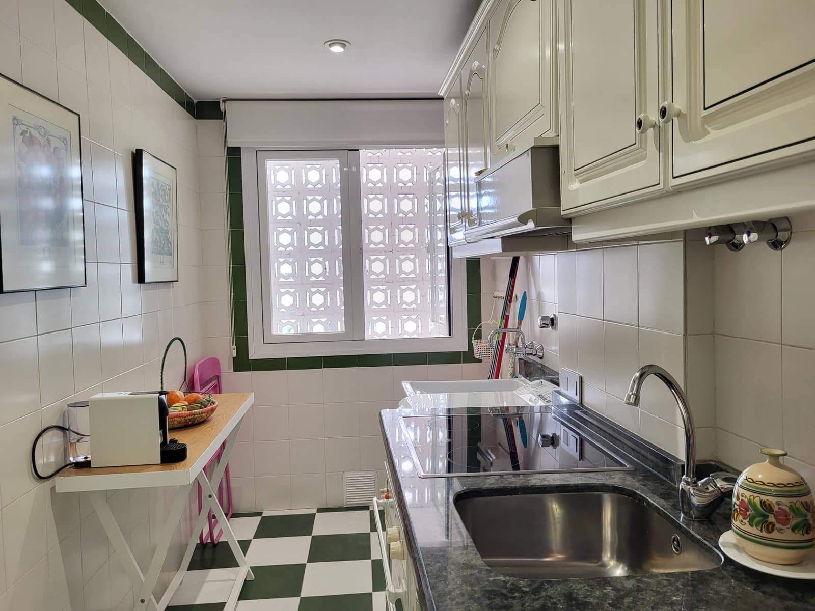 2 chambre Appartement à vendre à Nueva Andalucia avec piscine - 350 000 € (Ref: 9683916)