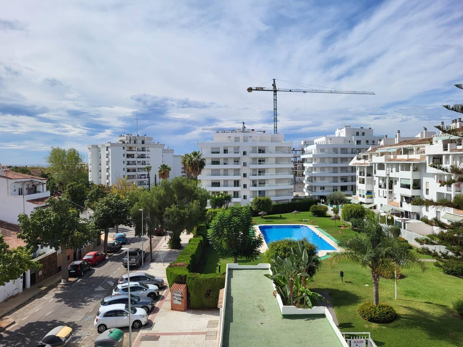 2 chambre Appartement à vendre à Nueva Andalucia avec piscine - 350 000 € (Ref: 9683916)