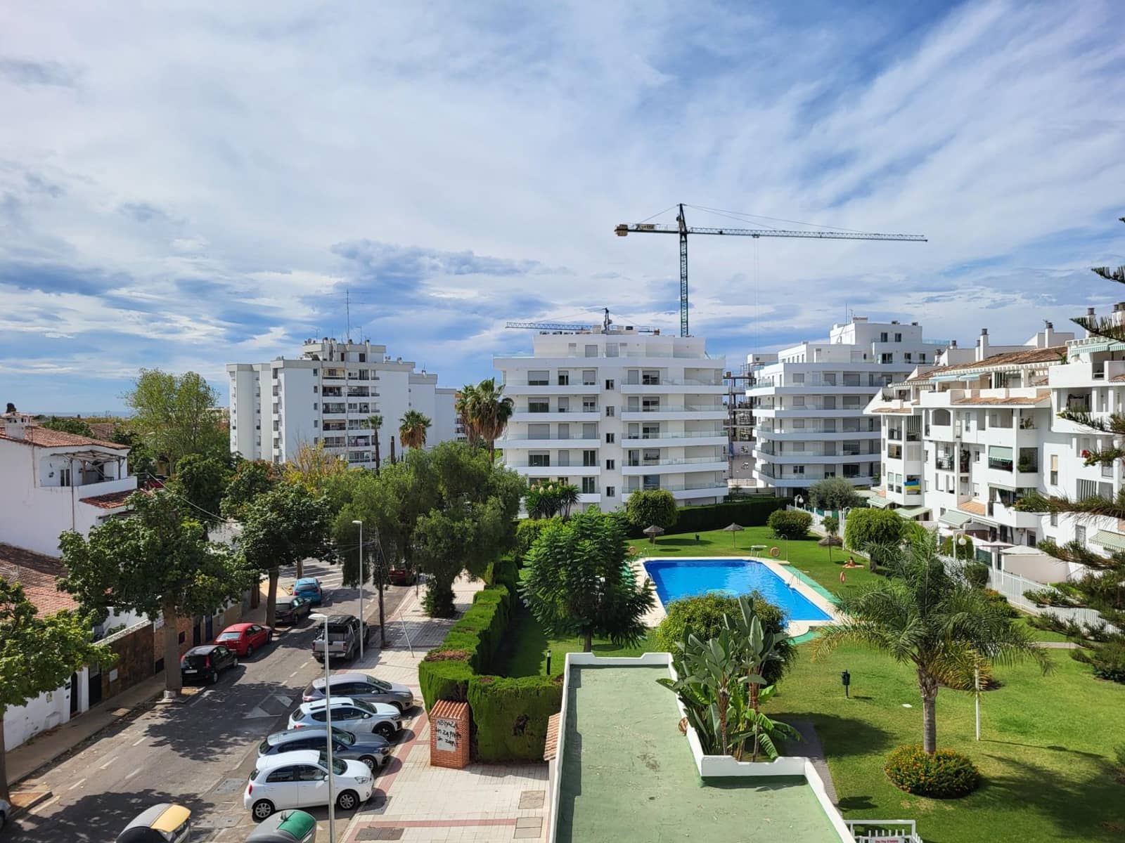 2 chambre Appartement à vendre à Nueva Andalucia avec piscine - 350 000 € (Ref: 9683916)