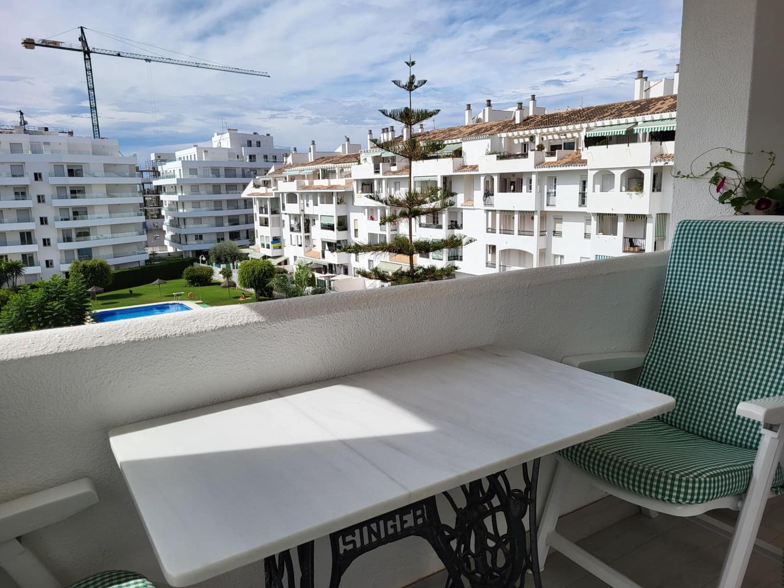 2 chambre Appartement à vendre à Nueva Andalucia avec piscine - 350 000 € (Ref: 9683916)