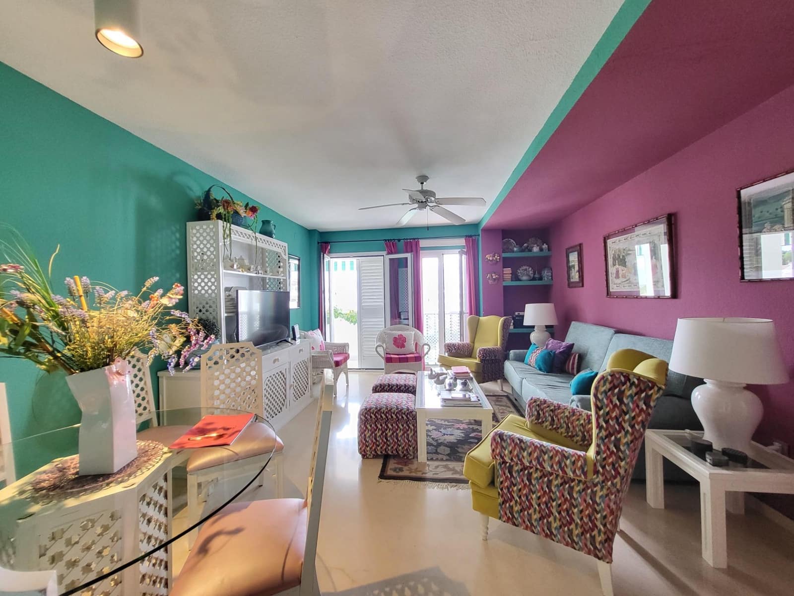 2 chambre Appartement à vendre à Nueva Andalucia avec piscine - 350 000 € (Ref: 9683916)