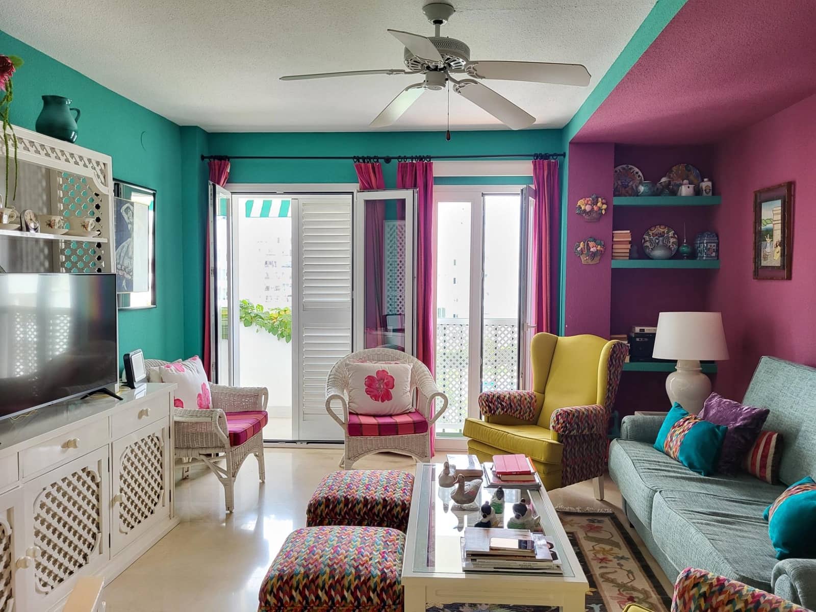 2 chambre Appartement à vendre à Nueva Andalucia avec piscine - 350 000 € (Ref: 9683916)